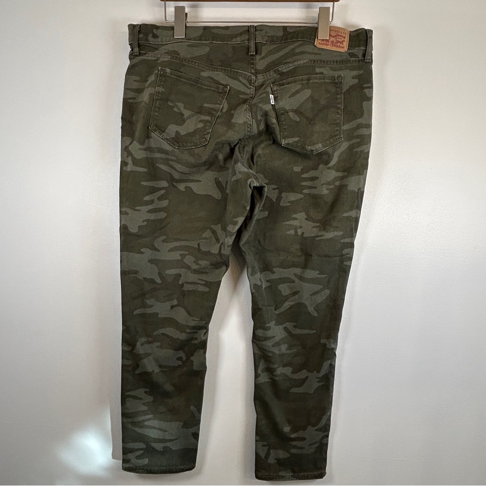 Levi's Women's 18W Green Camouflage Skinny Jeans - Picture 5 of 16